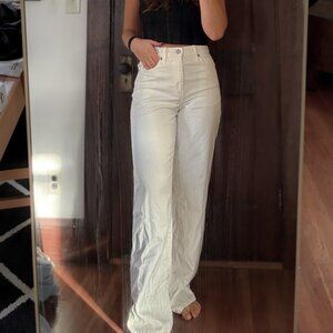 Uniqlo Women's Wide Straight Leg Jeans - White - Size 23